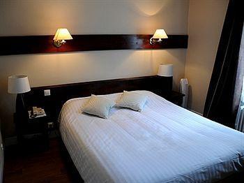 Hotel Logis Le Belle Rive 3*