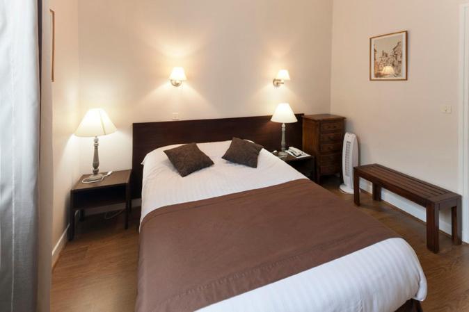 Logis Le Belle Rive 3* Najac