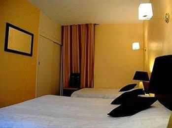 Logis Le Belle Rive Hotel